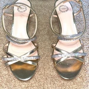 lver Low Heels Shoes Ankle Straps Size 9 M Fiamma